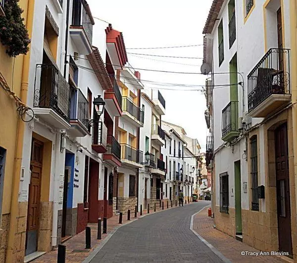 La Nucia, Typical street in old quarters