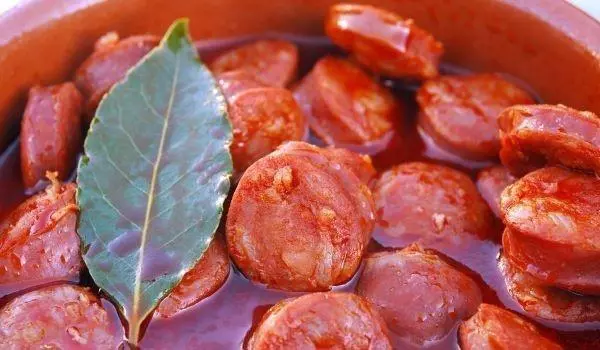 Chorizo Cooked in Cider - Chorizo a la Sidra 