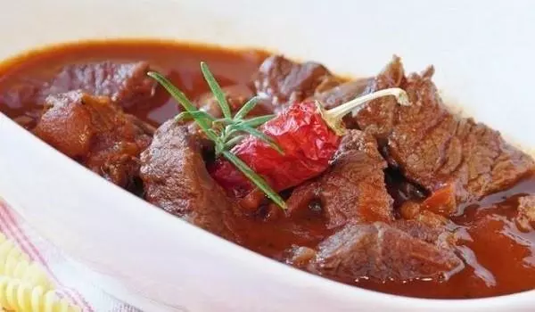 Spanish Beef Stew with red wine, Estofado