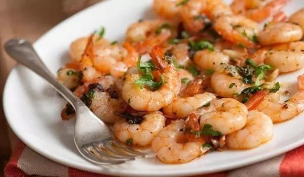 Spanish Garlic Prawns