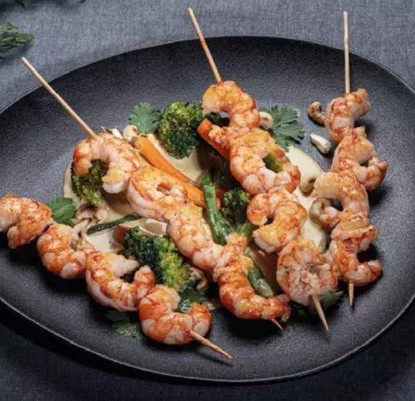 King Prawn Skewers with Satay Sauce Recipe