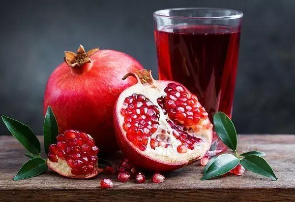 Fruit in Spain, Pomegranates