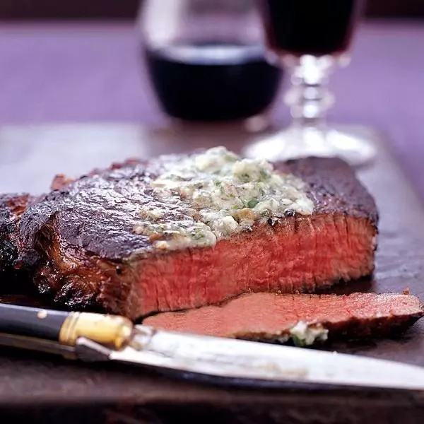 Smoked Paprika-Rubbed Steaks