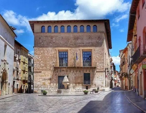 Plaça de la Trinitat, Xativa